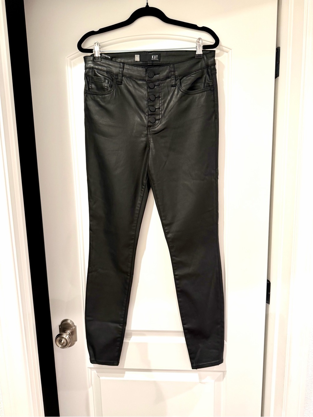 Kut from the Kloth Mia Black High-Rise Button-Fly Skinny Jeans SZ 8 worn 1x